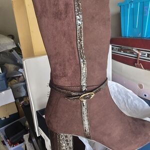 Karen Scott Brown Heeled Boots with Croc Detail